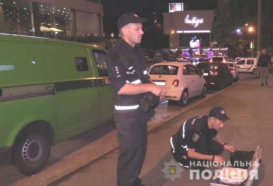 Инкассаторов ПриватБанка ограбили в центре Киева
