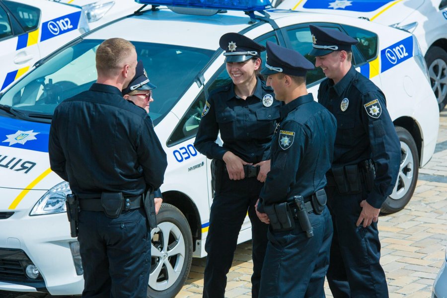 Поліція віддасть борги