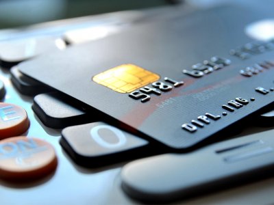 Вартість платіжних карток може підстрибнути до 3 тис. грн на рік