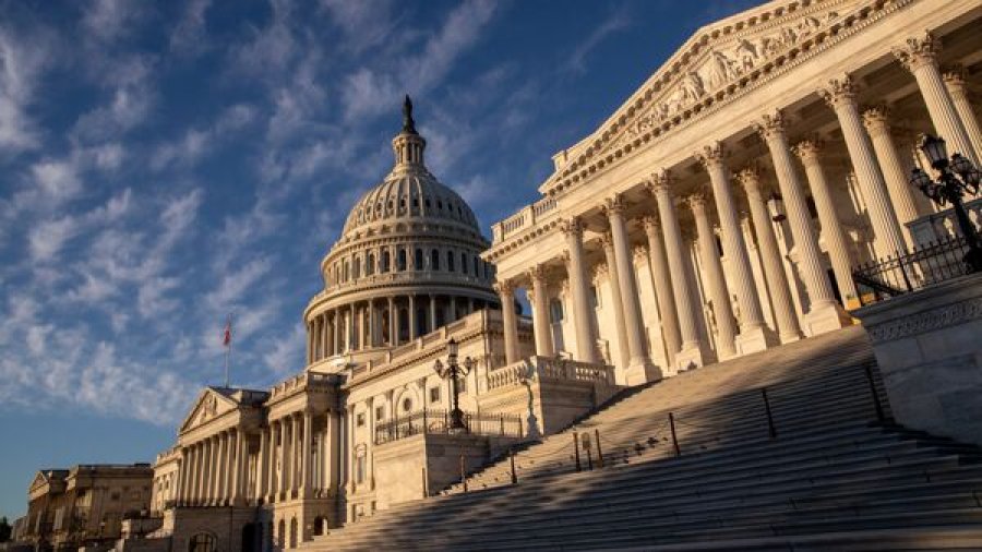 США хочуть заборонити обмін СПЗ росії та білорусі