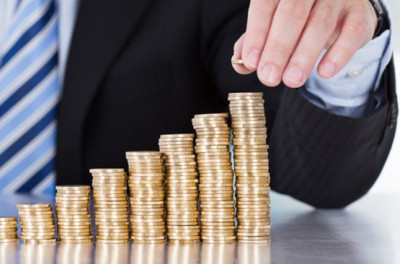 Українці у січні задекларували доходів на понад 16 млрд грн