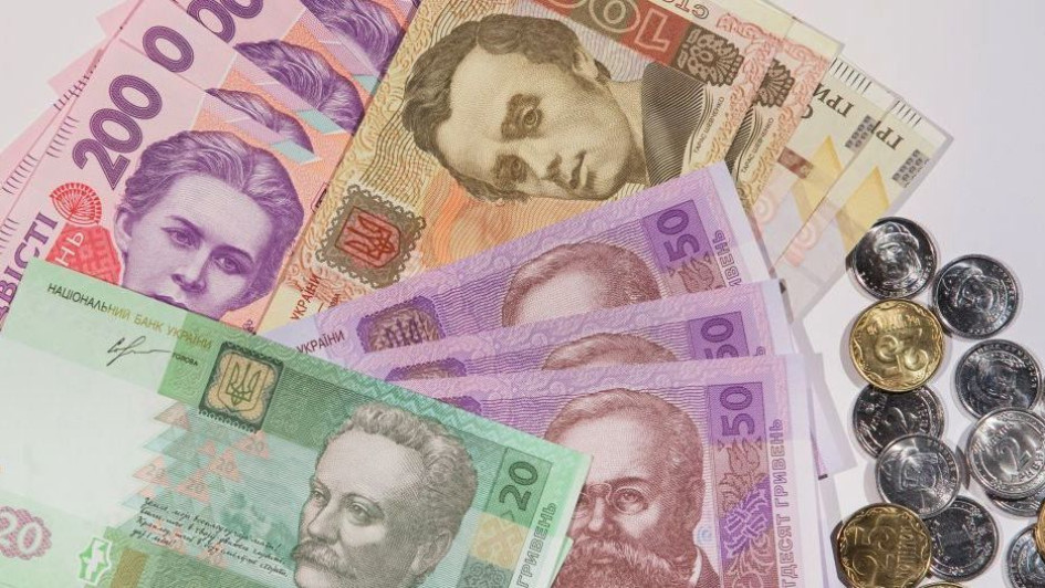 Обсяг готівки в обігу зріс майже до 971 млрд грн