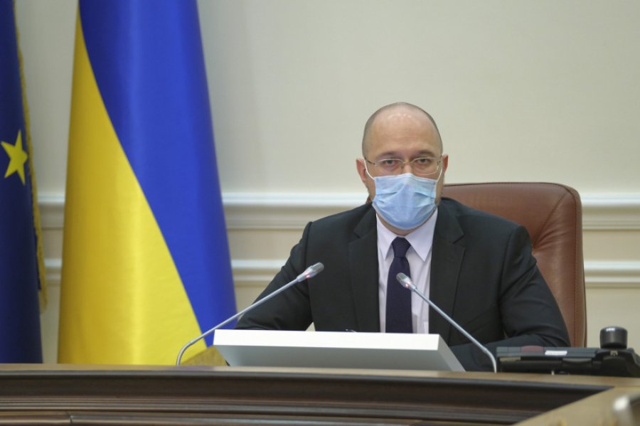 Кабмін підготував програму виходу з економічної коронакризи