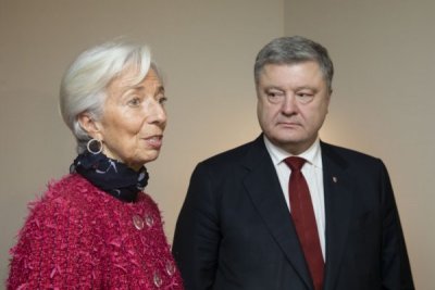 МВФ не поспішає на допомогу