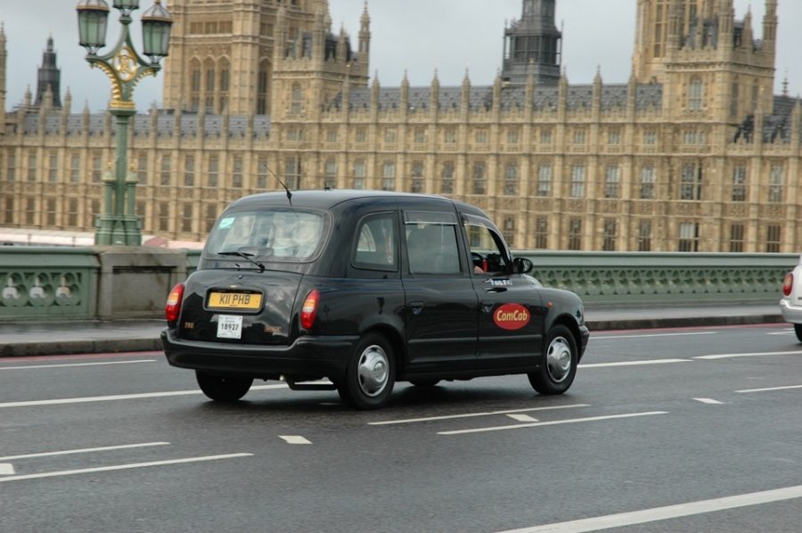 Гонтареву сбил автомобиль в Лондоне