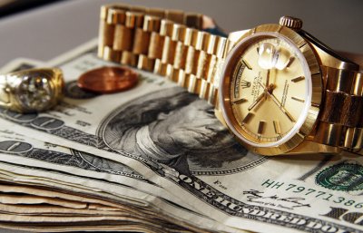 Найбагатші люди світу втратили за день $140 млрд через коронавірус