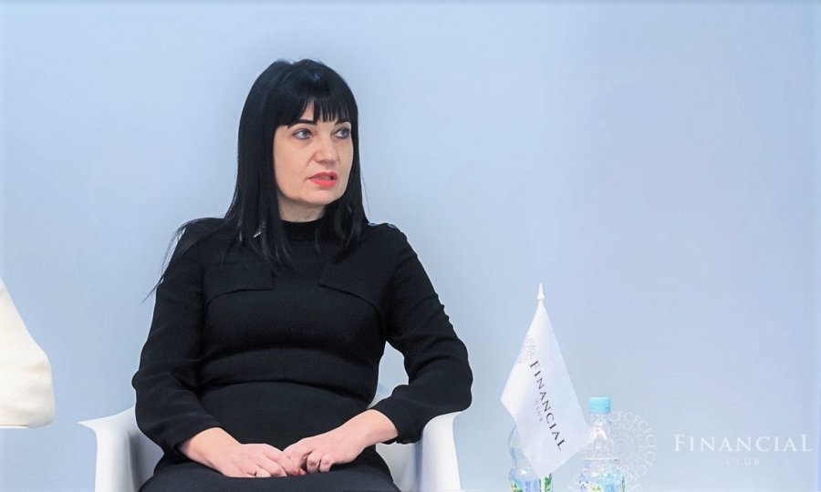 Банкіри розповіли, чим кредит краще за розстрочку