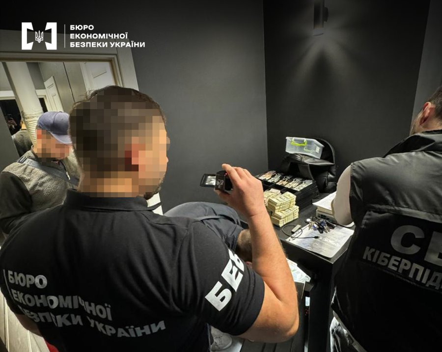 БЕБ знищило нелегальний криптообмінник