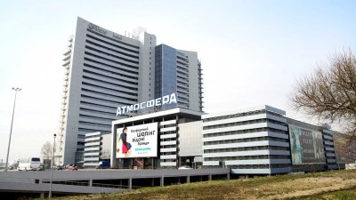 Ощадбанк виставив на продаж ТРЦ «Атмосфера» та готель у Києві за 1,8 млрд грн
