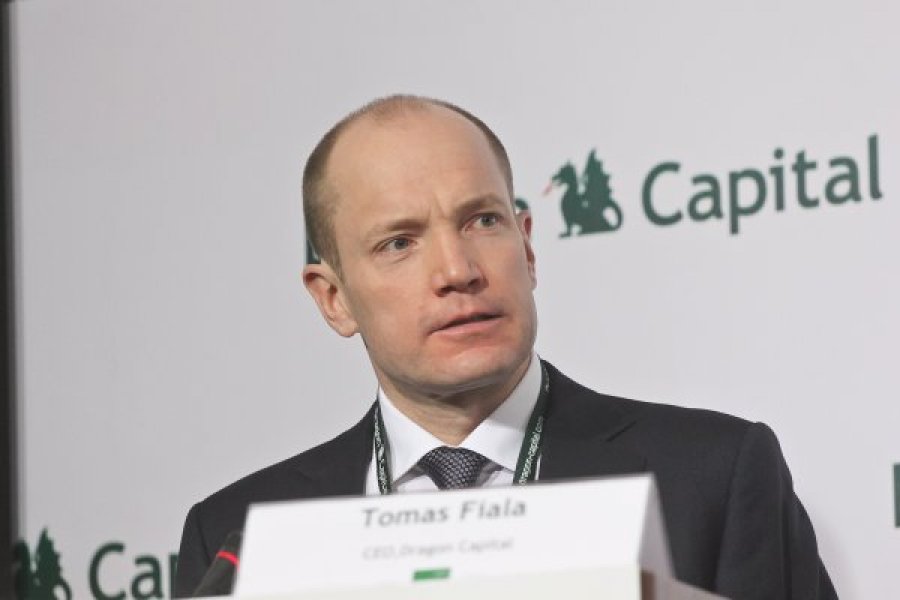 Dragon Capital купує два фінансових видання