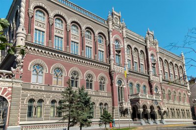 НБУ включив до реєстру страхового брокера та виключив кредитну спілку