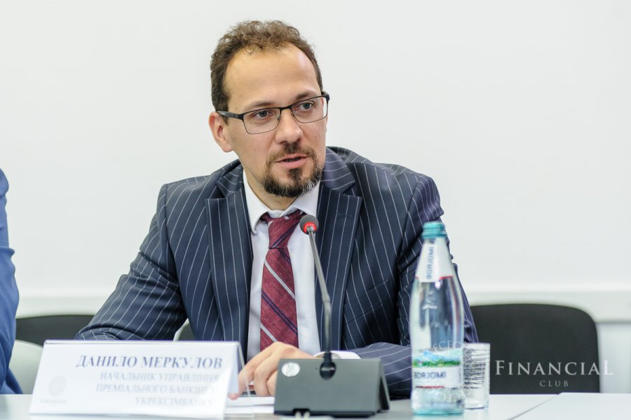 Данила Меркулов говорит, что карантин структурировал общение с клиентами