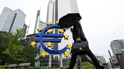 Інфляція в єврозоні неочікувано впала до 2,4%