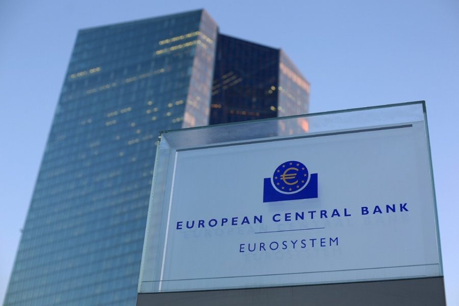 ЄЦБ підвищив ставки на 0,75%