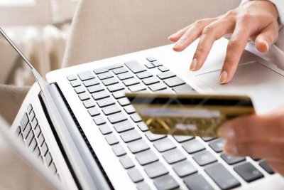 Шахраї під виглядом іноземних партнерів виманюють банківські дані українців