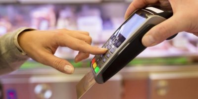 Кредитні картки витісняють з ринку кредити на товари