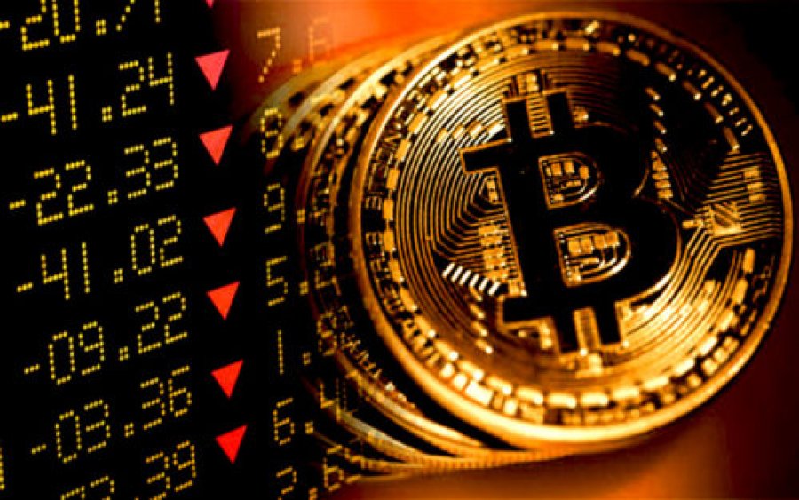Bitcoin Cash рухнул сегодня почти вдвое