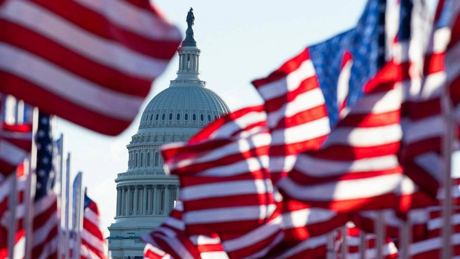 США надають Україні грант на $4,5 млрд