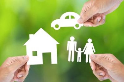 Страховик розпочав добровільний вихід з ринку, ще одному — анулювали ліцензію