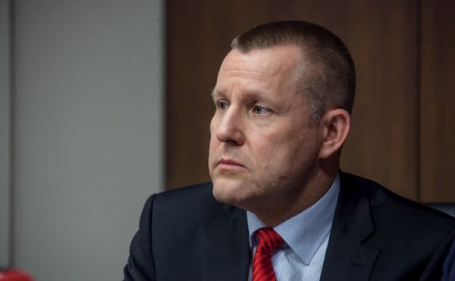 Суд відмовився звільнити очільника ПриватБанку