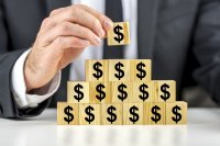 НКЦБФР готовит законопроект против финансовых пирамид
