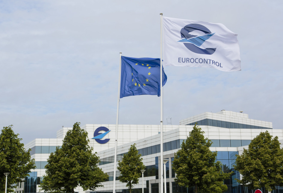 Україна та Eurocontrol розробили сценарії швидкого відновлення авіаперельотів