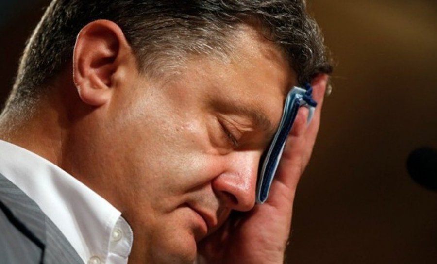 Порошенко попросил Абромавичуса задержаться