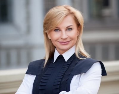 Суд поновив на посаді топменеджерку НБУ, яку звільнив Смолій