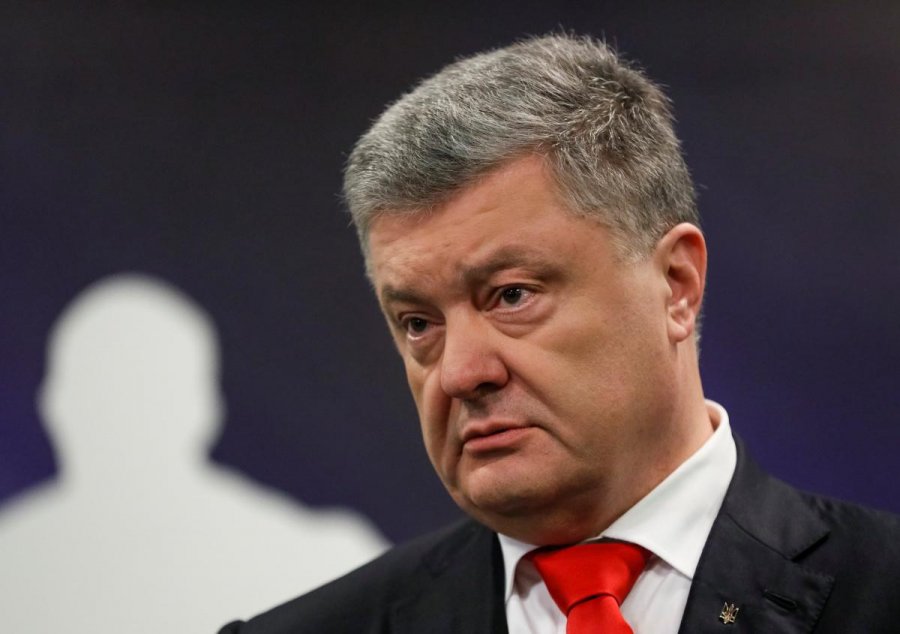 Президент назвал риски отмены национализации ПриватБанка