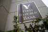 First Republic Bank може продати $100 млрд активів